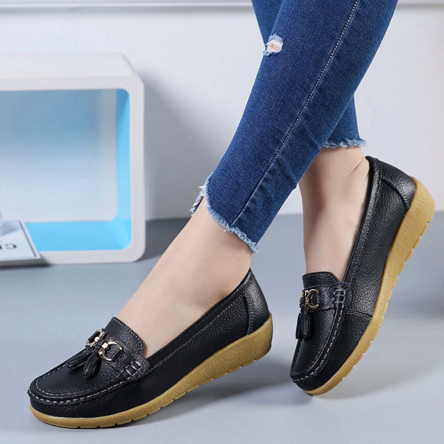 Breathable Cut Out Leather Ballet Flats for Women
