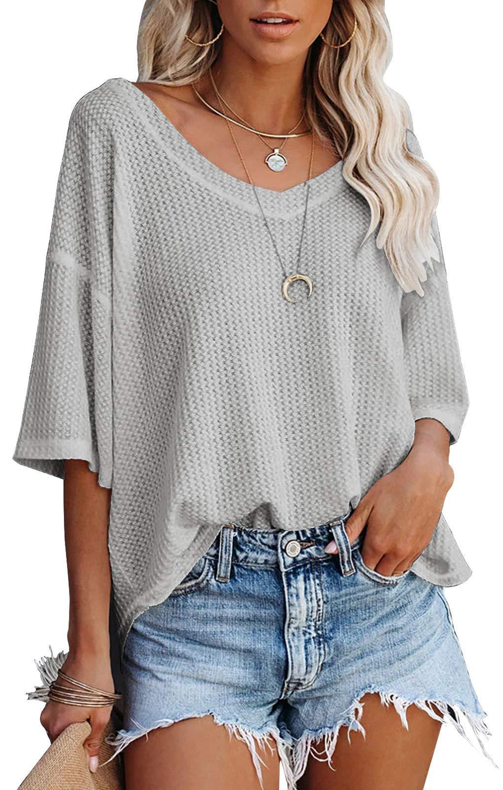 V-neck Women's Summer Short Sleeve Green Top with Pocket