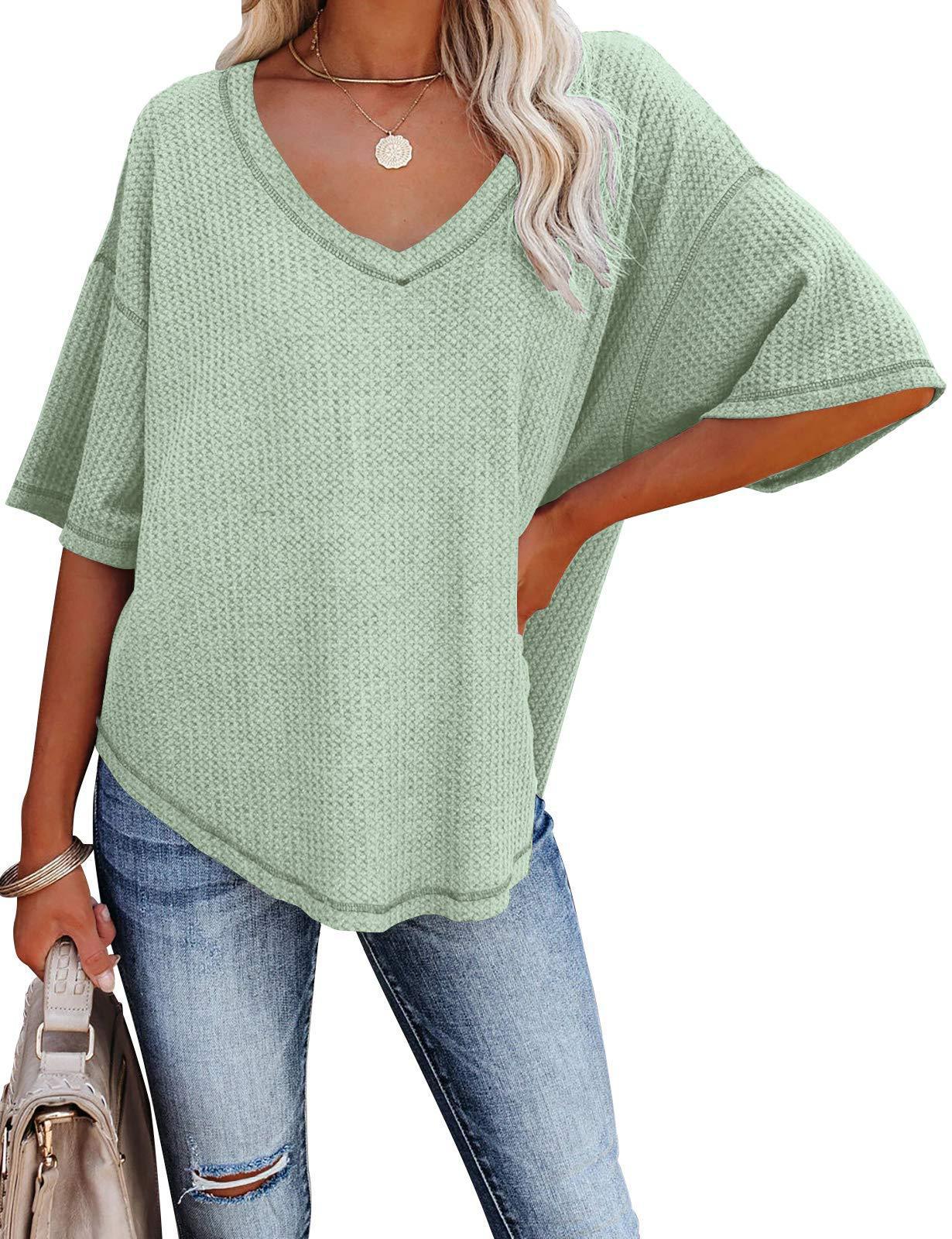 V-neck Women's Summer Short Sleeve Green Top with Pocket