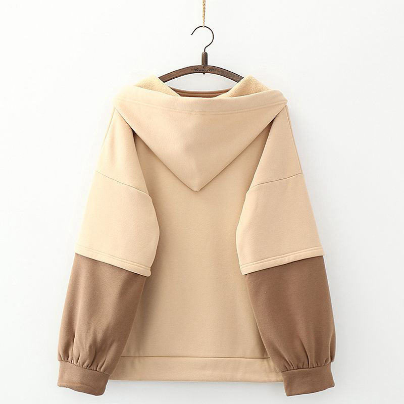 Plush Sweater in Slouchy Style for Autumn and Winter